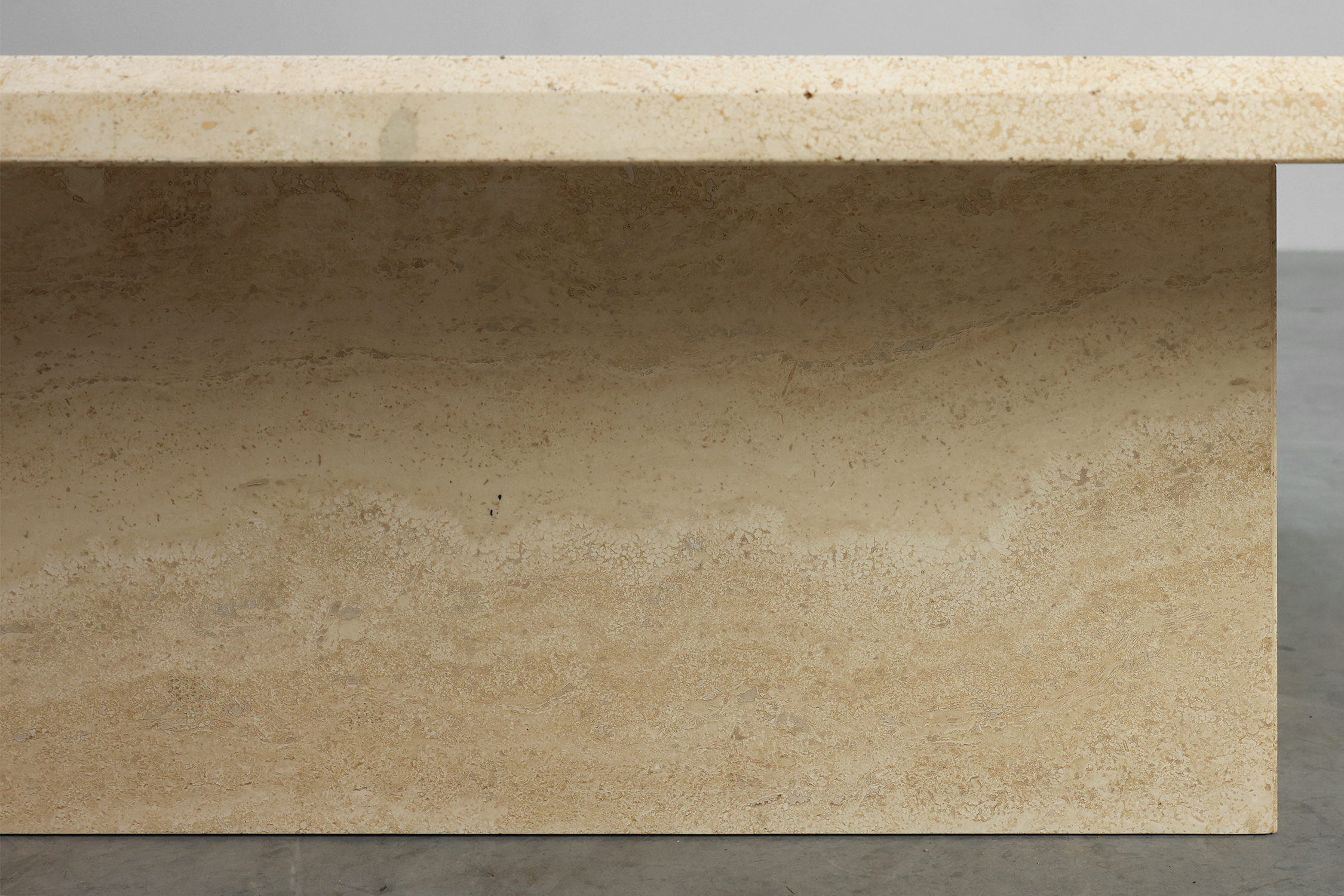 Sculptural organic travertine coffee table, France 1980sthumbnail